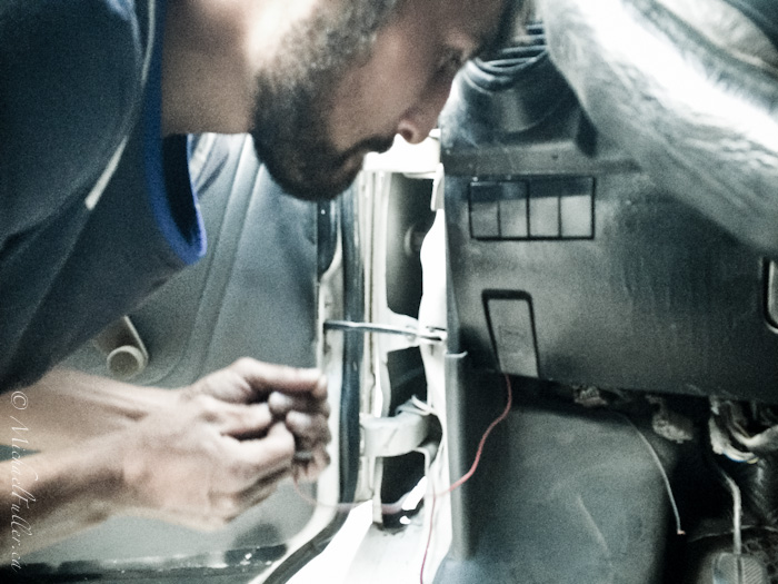 tajik man hotwiring car